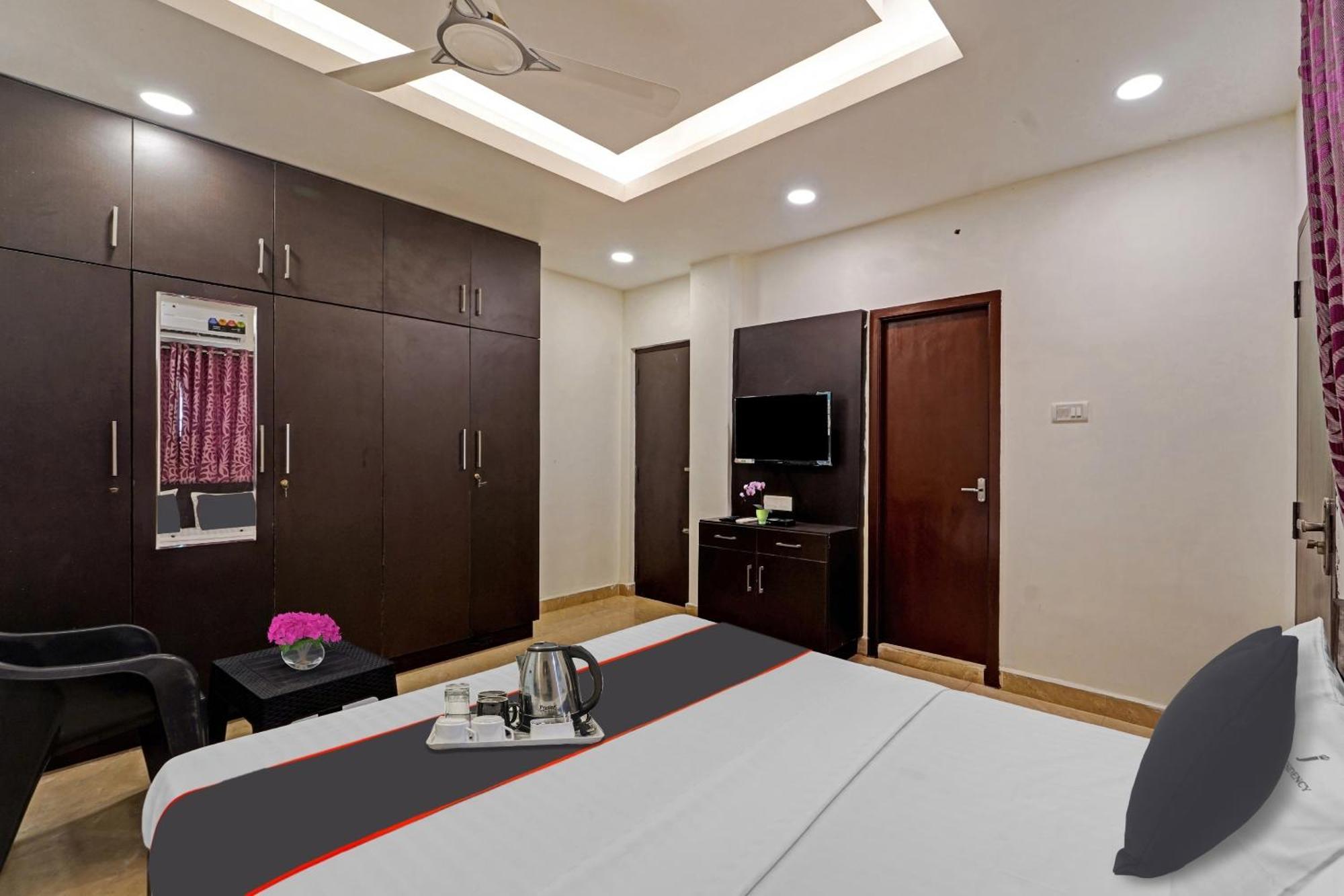 Hotel O J2 Service Apartment Chennai Exteriör bild