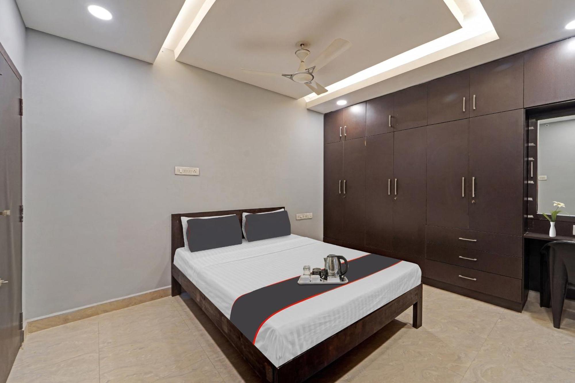 Hotel O J2 Service Apartment Chennai Exteriör bild