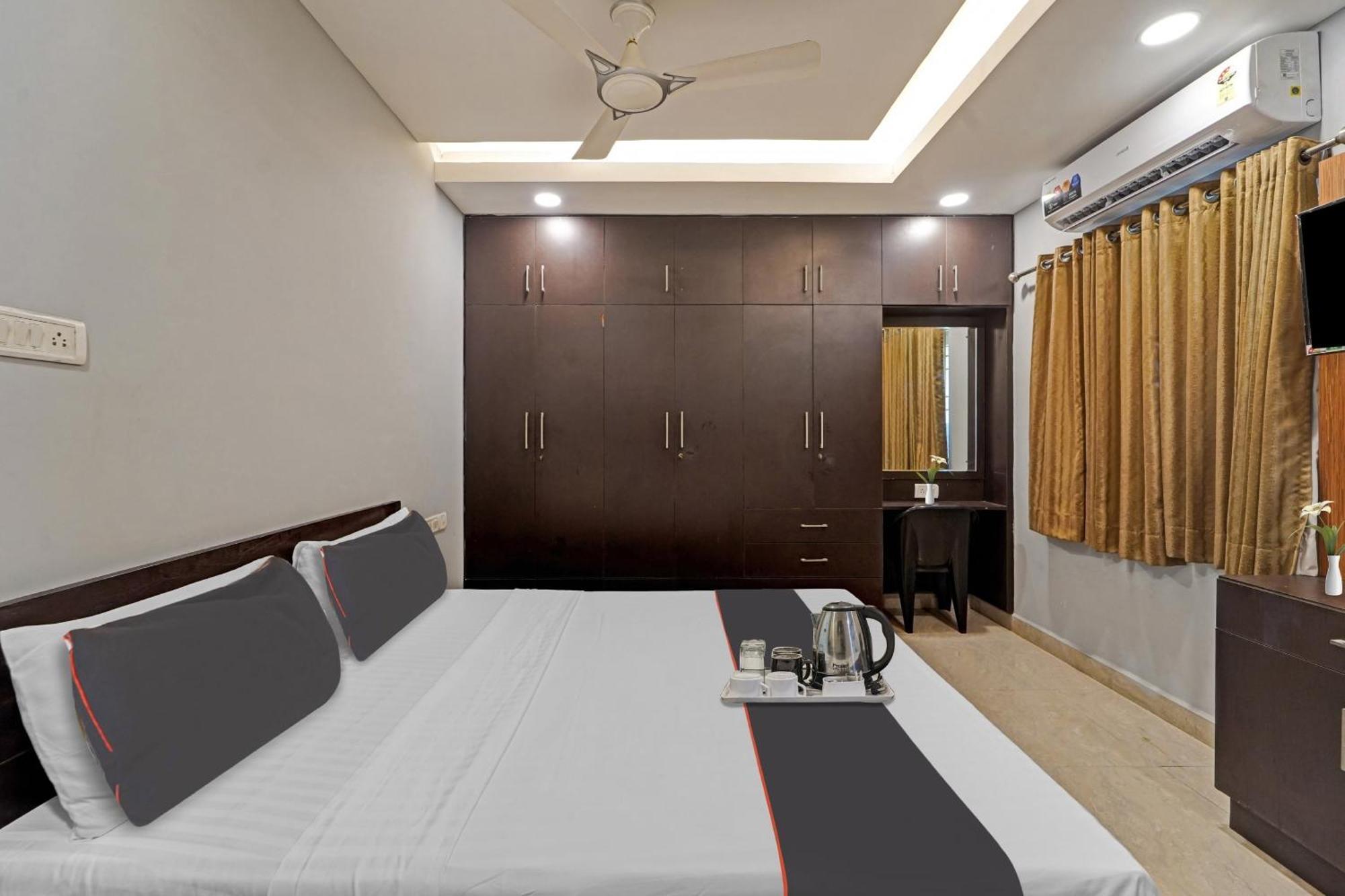 Hotel O J2 Service Apartment Chennai Exteriör bild
