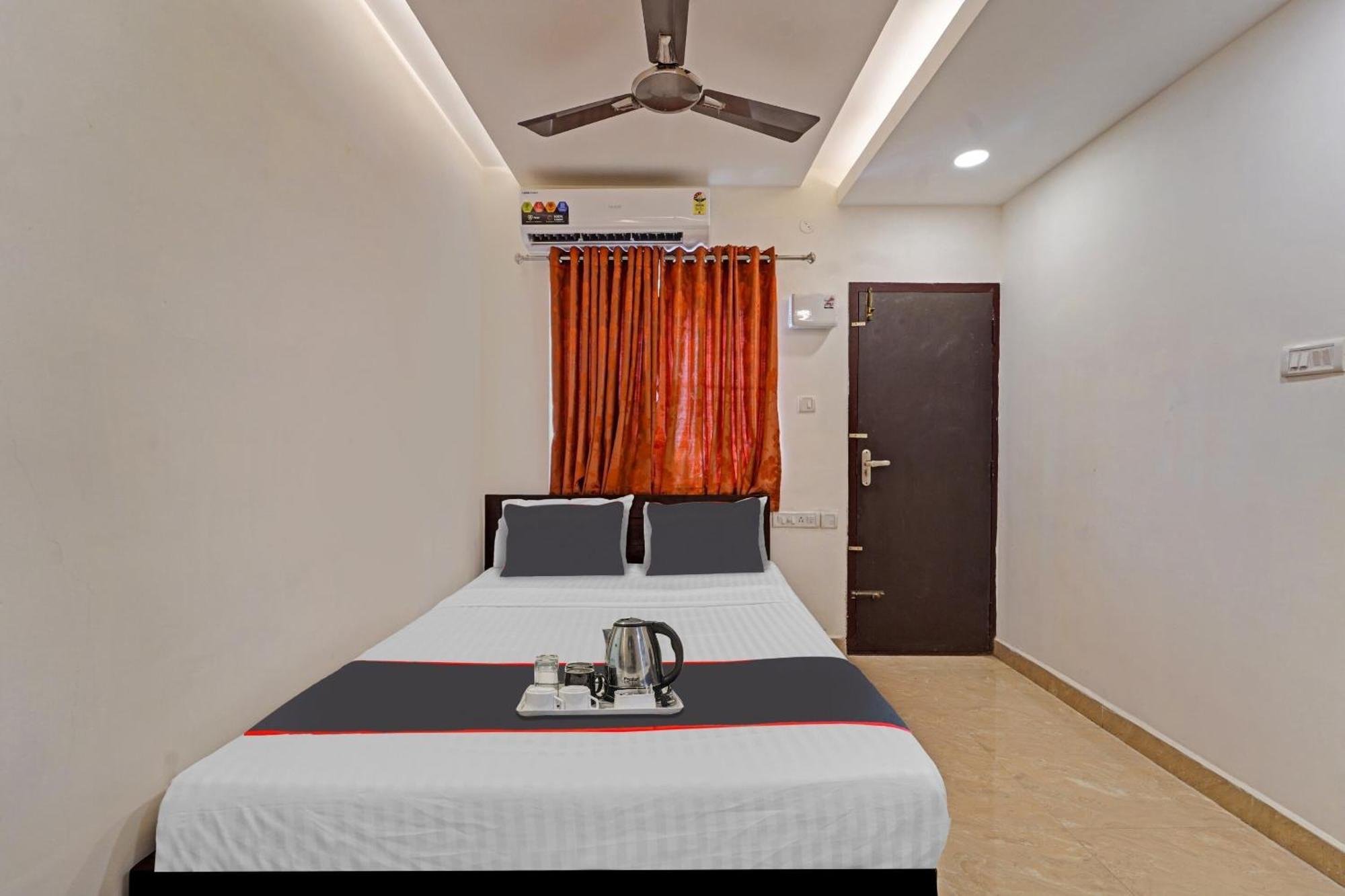 Hotel O J2 Service Apartment Chennai Exteriör bild